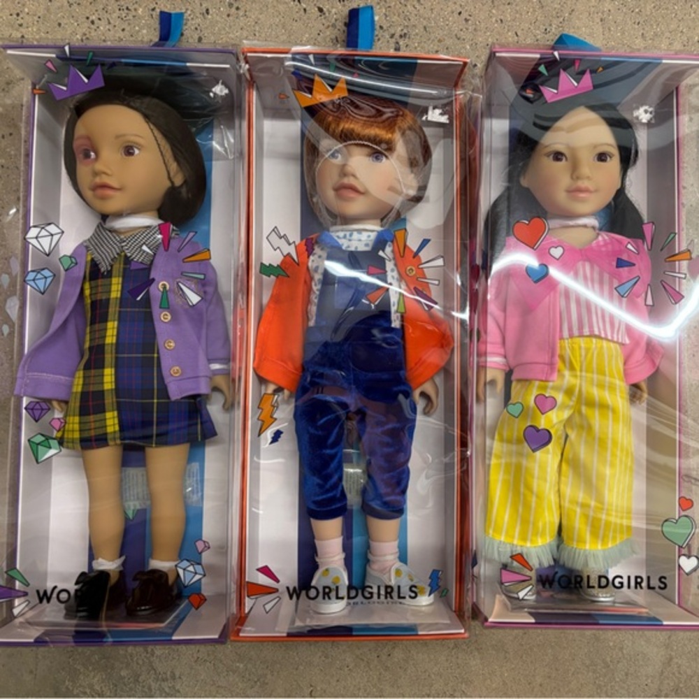 Worldgirls Doll Set‎ rare